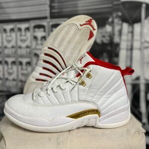 Air Jordan 12 Retro “FIBA”